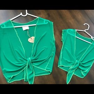 Cha-Cha tops - front tie - green